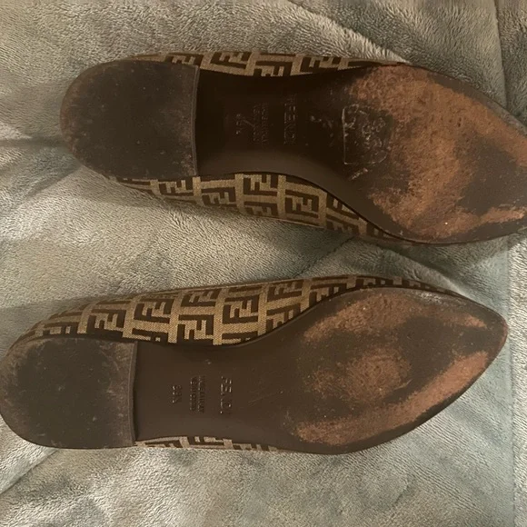 Fendi Flats